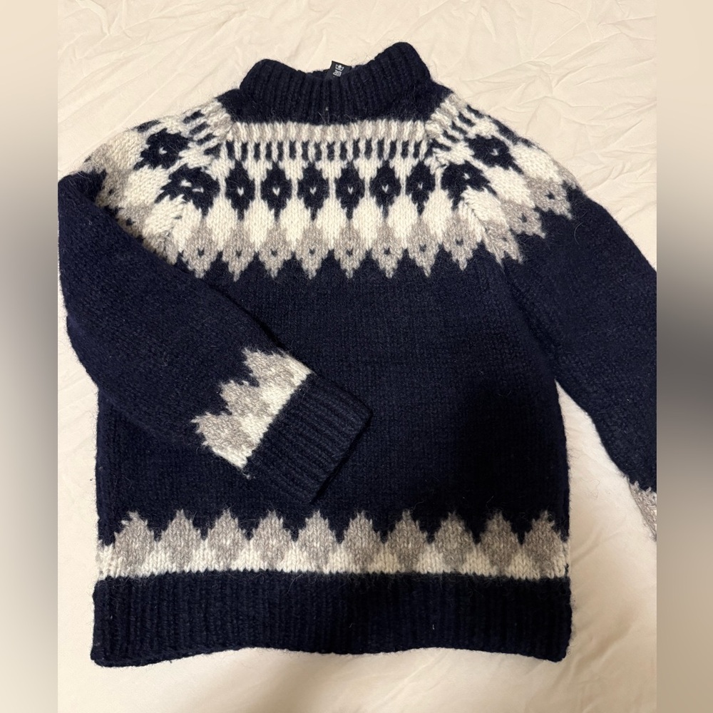 100% wool *dark blue* fair isle sweater made in Greece vintage